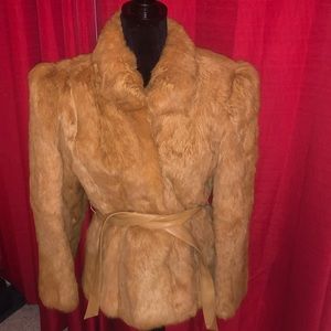 Vintage Tan fur coat w/ leather belt Sz med/large